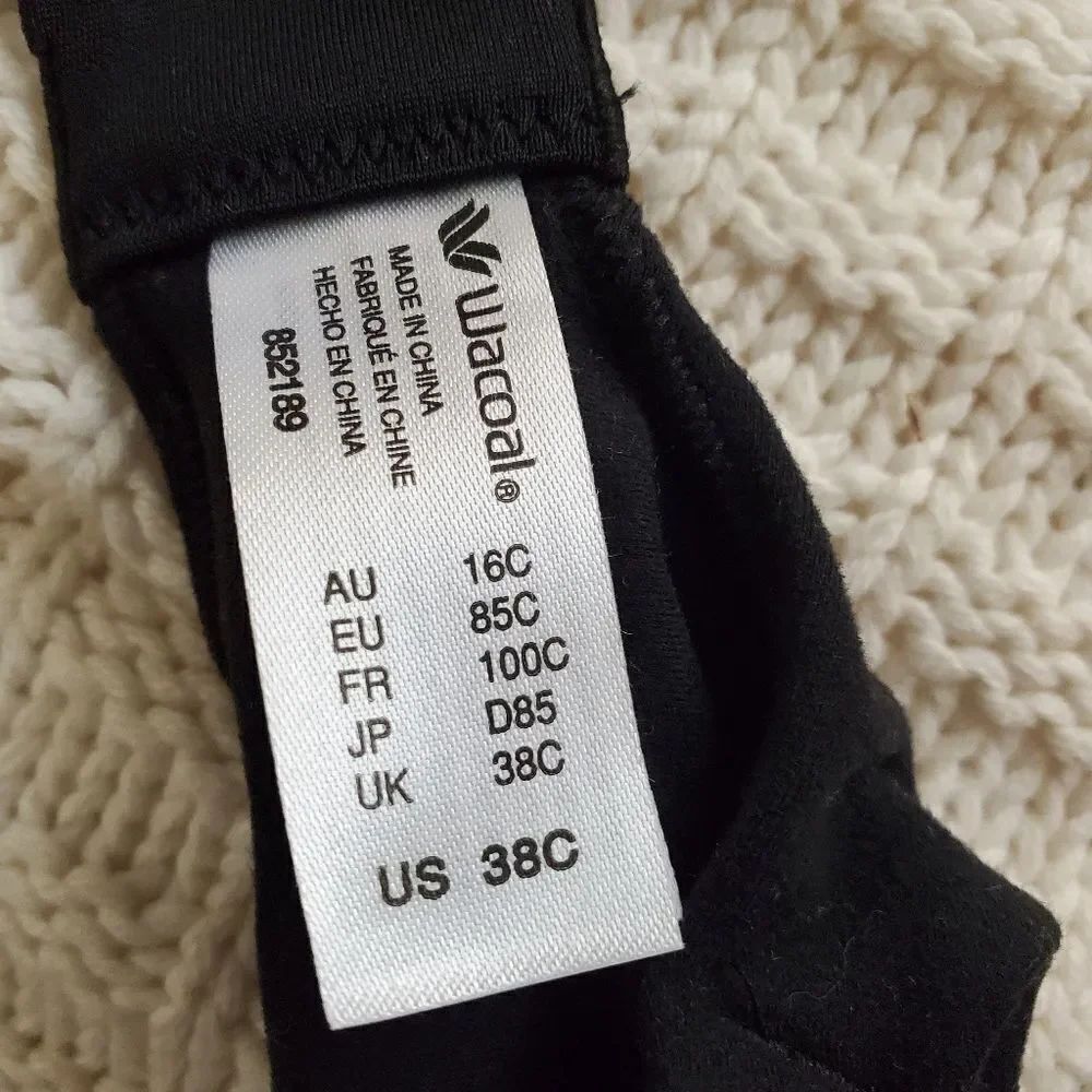 Wacoal How Perfect No-Wire Contour Black Bra - Picture 8 of 10